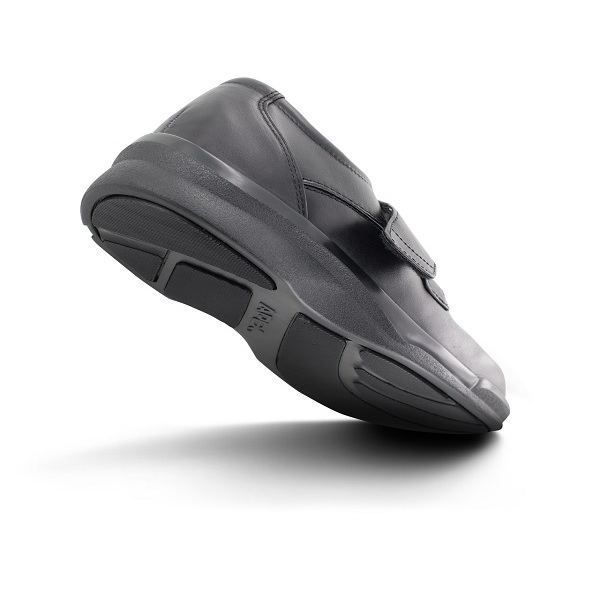 APEX Men's Biomechanical Single Strap Casual Shoe - Black